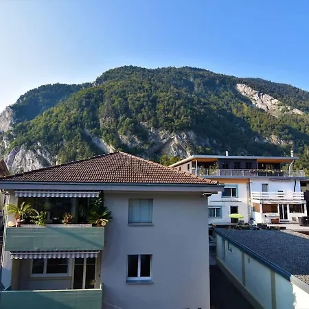 In The Heart Of إنترلاكن